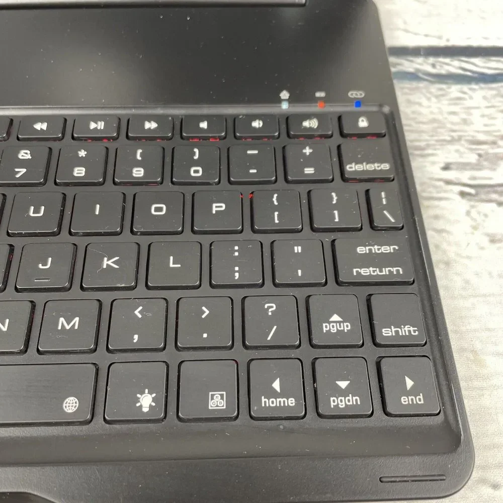 Favormates Lighted Keyboard For ipad‎ Black Flip Up 9.25 X 6.5 Inside. READ DESC
